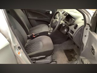 /photos/9318/01ee7baf-0146-4010-a950-ad11edd740c1_i320x240.jpg