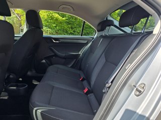 /photos/9318/0a77cb46-4bed-43f5-af4d-97983205b0a0_i320x240.jpg