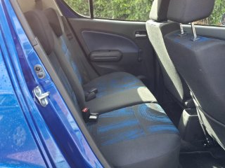 /photos/9318/141a5d61-7418-4c21-9e33-393cb323d711_i320x240.jpg