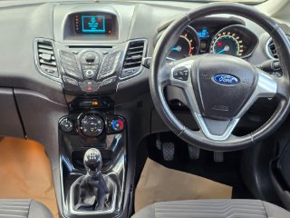 /photos/9318/32291071-1719-4b8c-ae38-4dd8dbe092a4_i320x240.jpg