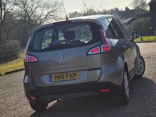 /photos/9318/39d34953-9301-4a89-b7ff-529b794514dd_i320x240.jpg