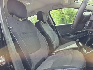 /photos/9318/451b3398-b5d7-41b5-8f86-13a93be06efb_i320x240.jpg