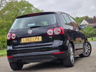 /photos/9318/4fbbb50e-22aa-43dc-a9e7-1649e843f4e5_i320x240.jpg