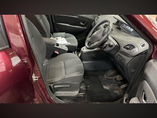 /photos/9318/5fcea8da-5837-4cdd-9f1d-f07a9be77c4e_i320x240.jpg