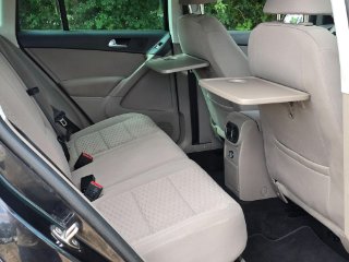 /photos/9318/650e33e6-3ca8-46d0-b8f1-541f2a1d4026_i320x240.jpg