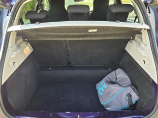/photos/9318/655e8b46-eab2-4665-ae90-34d6e827ce15_i320x240.jpg