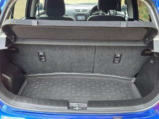 /photos/9318/69f24d97-81c2-4399-8da4-0a230d3c5a00_i320x240.jpg