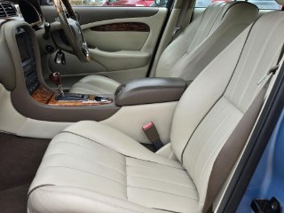 /photos/9318/88f3d6d5-6b69-4d36-9487-817157d5081c_i320x240.jpg