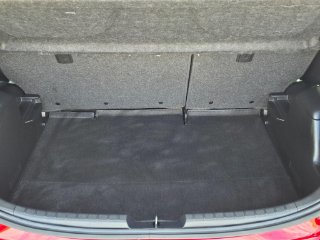 /photos/9318/96227672-3c92-4972-8bae-06c456b26675_i320x240.jpg