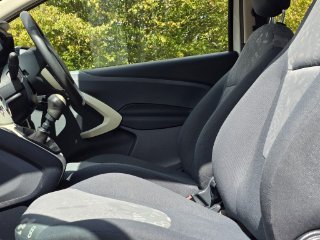 /photos/9318/9ad6494c-b8f3-4450-aac1-3e3dcef2298a_i320x240.jpg