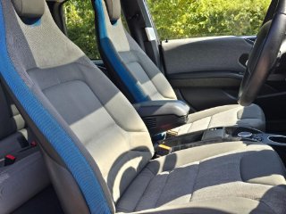 /photos/9318/9f1a3bc3-c083-4d86-a520-115271e2df89_i320x240.jpg