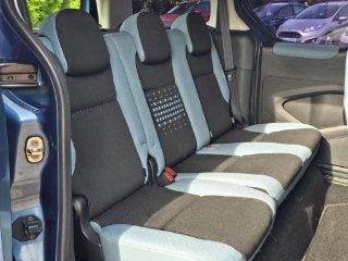 /photos/9318/aa6615c0-a34d-483a-982c-518c1ceacae8_i320x240.jpg