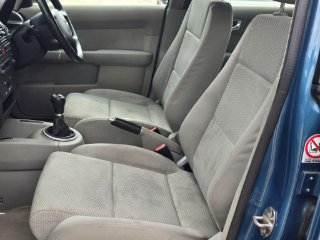 /photos/9318/abea5142-d99a-414c-870a-f58f9c92103e_i320x240.jpg