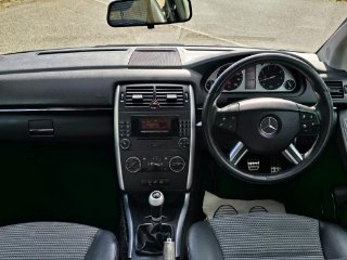 /photos/9318/affe1cd7-2278-4c36-a2fe-b86c0f210103_i320x240.jpg