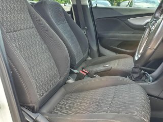 /photos/9318/b13b4cfe-2bd1-4ad1-ba8e-353a603565a7_i320x240.jpg