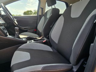 /photos/9318/b3e58a3a-500d-4e23-8f48-da3a0637e674_i320x240.jpg