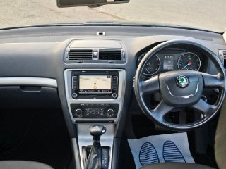 /photos/9318/b7cb6855-9b19-4497-8711-4160a294c742_i320x240.jpg