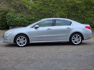 /photos/9318/c749fd47-8ff7-4fca-9f93-43bc6d401d52_i320x240.jpg