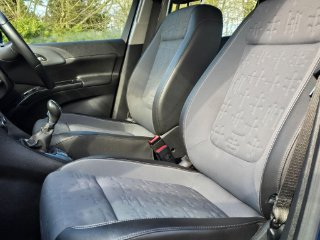 /photos/9318/d5ed722f-7d92-446c-8a2e-ec8d56bacc61_i320x240.jpg
