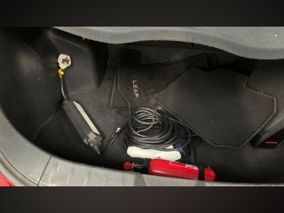 /photos/9318/d76e75f6-972d-414b-93b0-2da31add93af_i320x240.jpg
