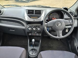 /photos/9318/d840848d-78f0-4f91-bb92-1dc7ed23f4e1_i320x240.jpg
