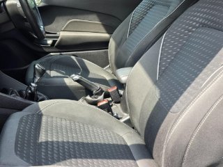 /photos/9318/dd4fcfe7-f65b-4b37-ba95-eee07cca87f4_i320x240.jpg