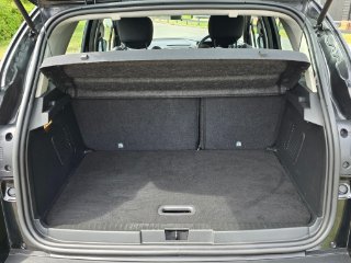 /photos/9318/e53b779b-75b0-49fa-8748-7c7f3596ce84_i320x240.jpg