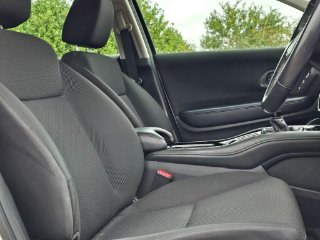 /photos/9318/f4483c94-3b58-43a8-bd96-dd01fdeedfe5_i320x240.jpg