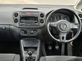 /photos/9318/f719661e-3418-49d8-aa24-1e00e4b09c82_i320x240.jpg