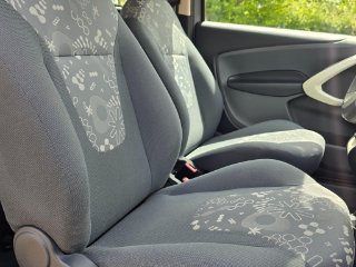 /photos/9318/fc4f98fa-81e6-4193-aac9-15f987add18f_i320x240.jpg